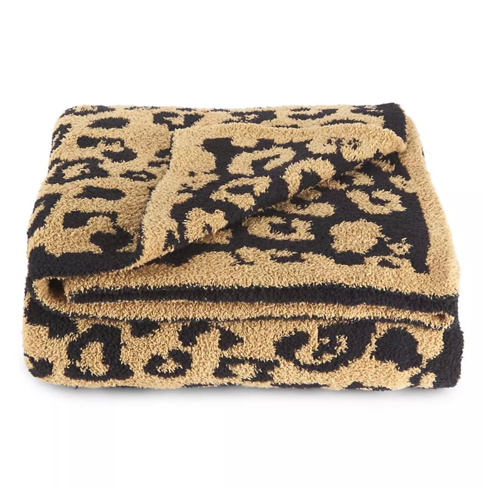 Barefoot Dreams In the Wild Throw NWT
